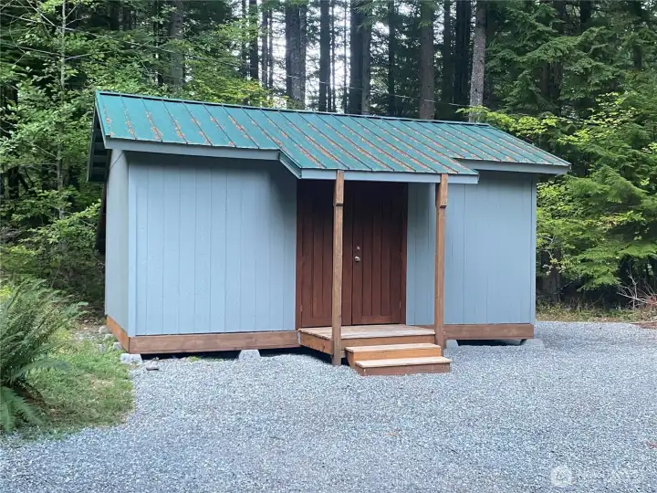 12 X 20 Shop/Storage building with separate office area.