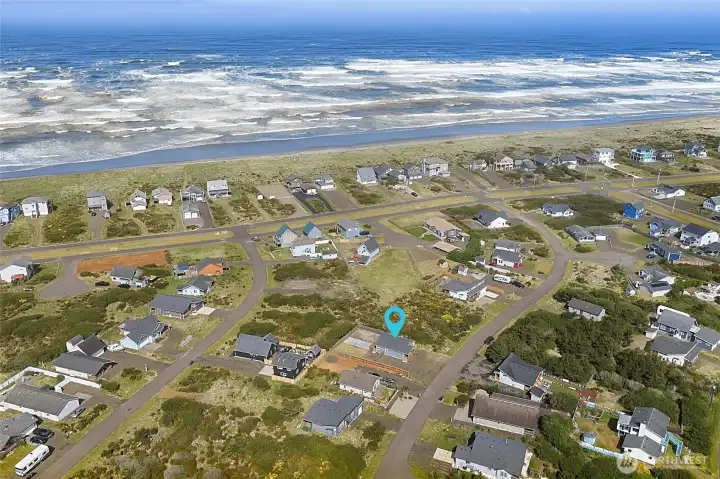 Close to Public Beach Acces Close to Public Beach Acces