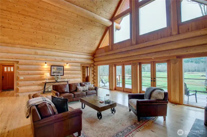 Floor-to-ceiling windows bring the outdoors inside.