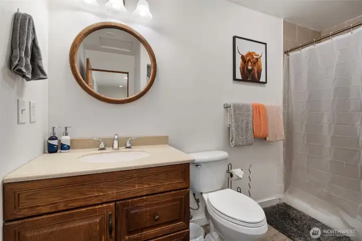 3/4 bath in ADU 3/4 bath in ADU