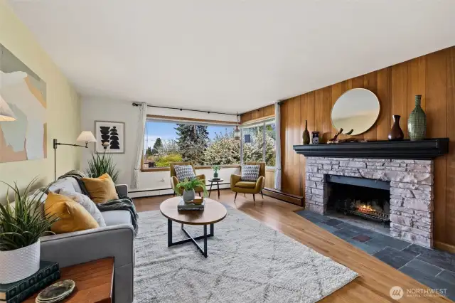 Hardwood floors, cozy fireplace, and a view!