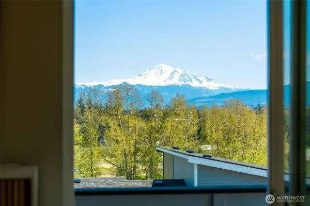 Wake up to this Mount Baker view every morning.