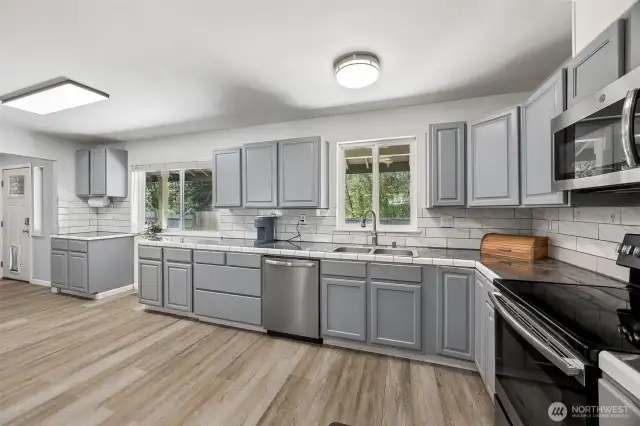 All kitchen appliances included along with loads of storage space!