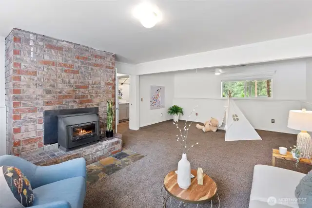 This room is large and could be used as an office area, play room, work out area, or hang out room.