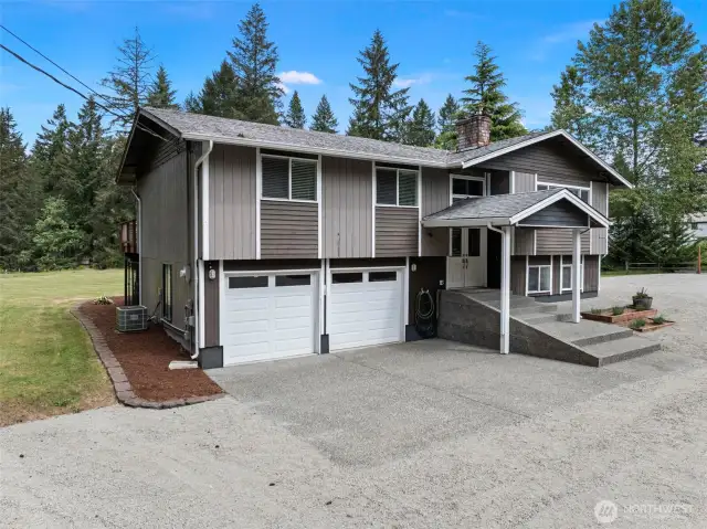 Welcome home to 3411 SW Firdrona Lane S in Port Orchard, WA