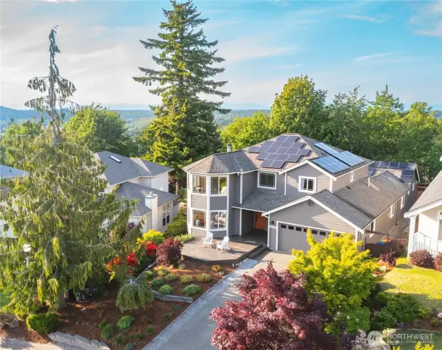 Welcome to 3276 Spyglass Drive!