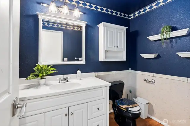Main level powder bath