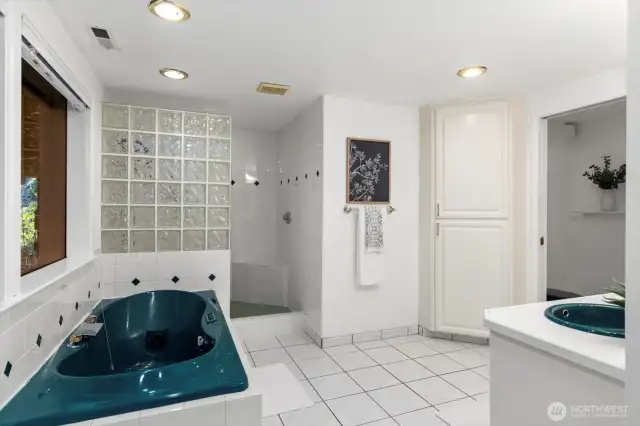 5 piece primary bath