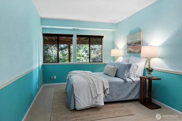 2nd bed on lower level