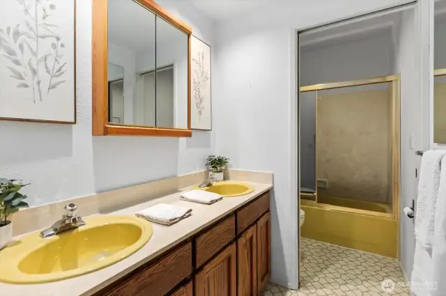 Full bath on lower level