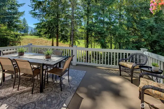 10th Hole Fairway views