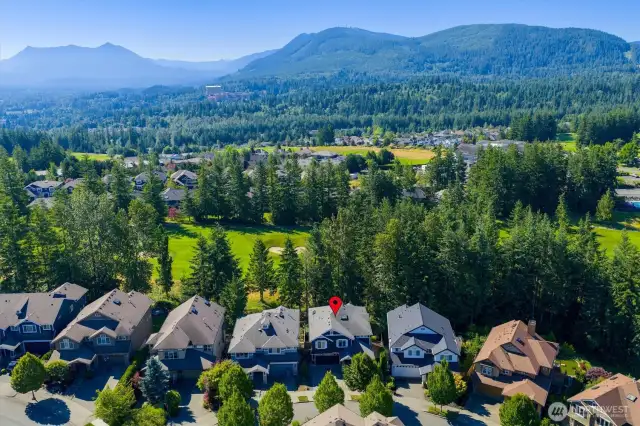 Located in Eagle Lake Neighborhood of Snoqualmie Ridge.