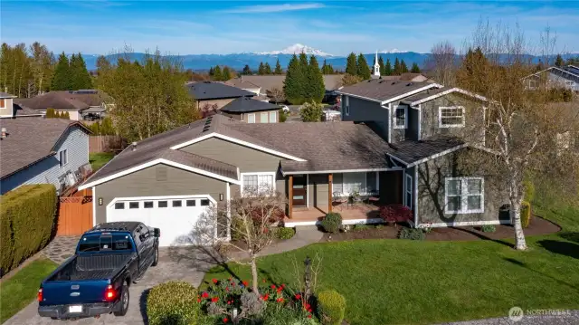 Welcome to 6130 Pacific Heights Dr.