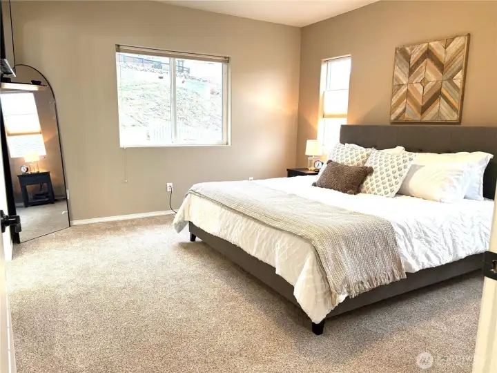 Spacious Primary with En Suite