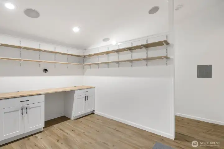 Flexible space in the outbuilding.