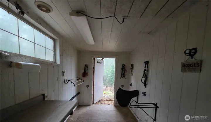 tack room with running water and electricity