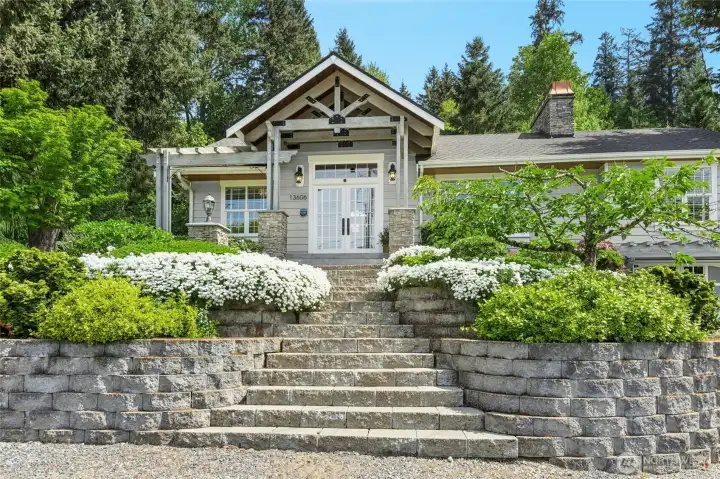 Beautiful landscaping & hardscaping!