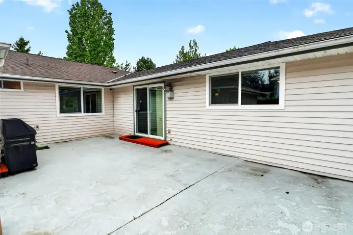 Private courtyard-style outdoor space creates the perfect setting for indoor-outdoor living, with plenty of room to relax, barbecue, entertain, or enjoy your favorite outdoor activities.