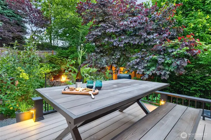 Additonal outdoor entertaining space.