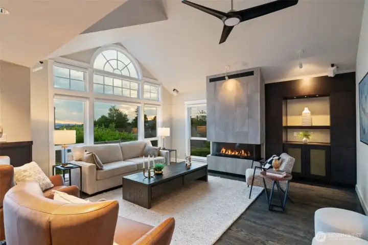 Great Room with Fireplace