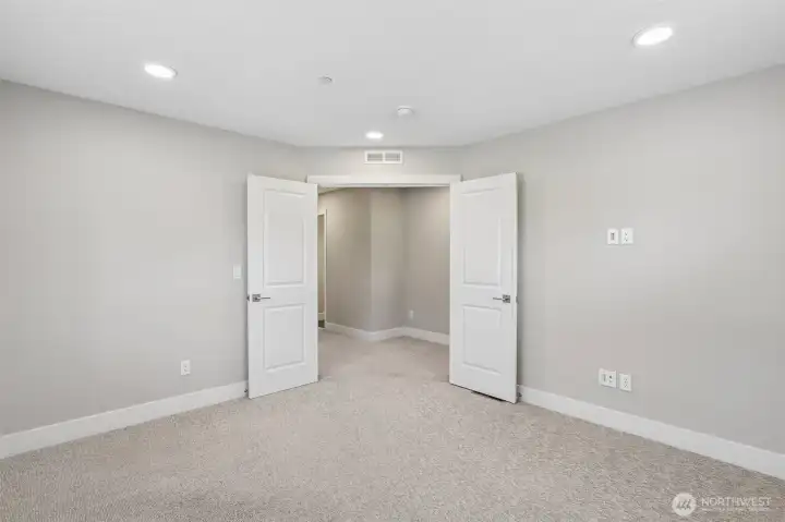 Bonus Room Bonus Room