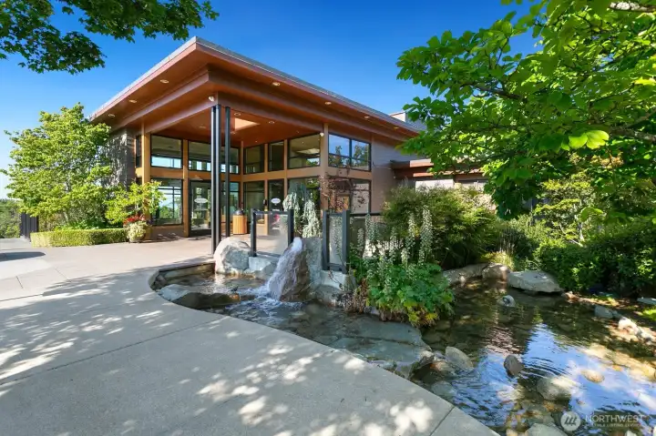 Beautifully maintained Point Edwards grounds and community spaces.