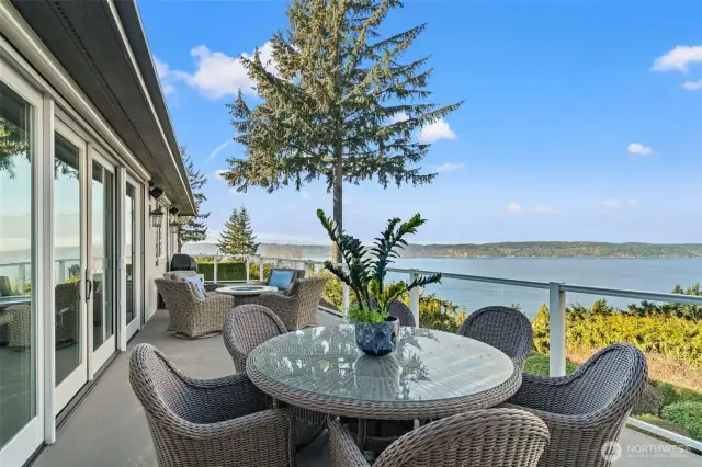 View deck with plenty of room for entertaining.