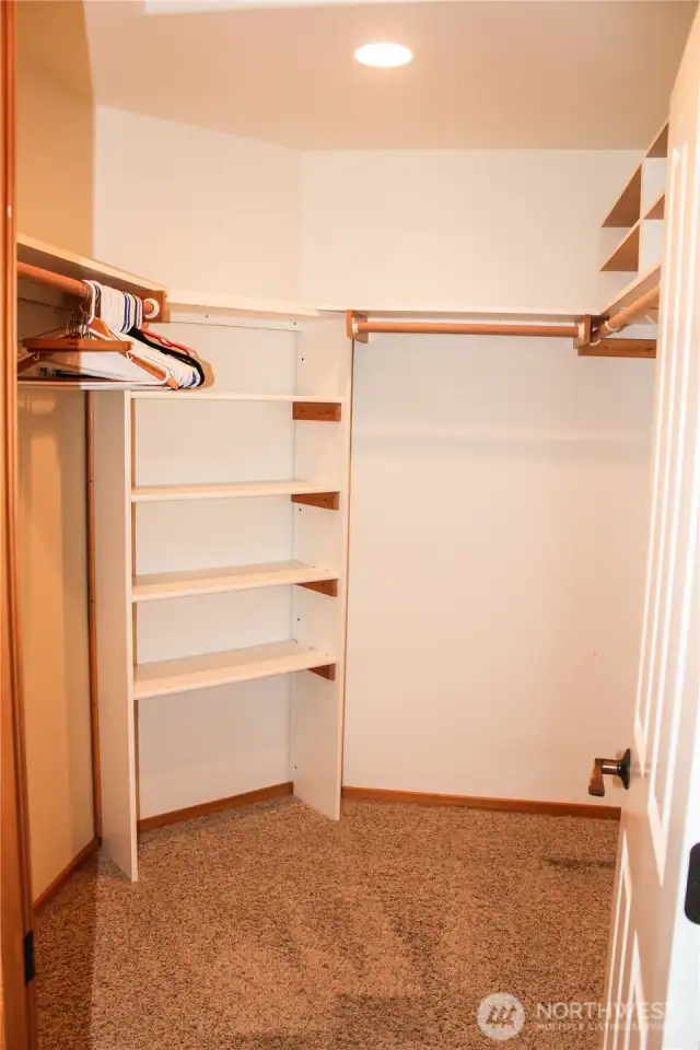 walk in closet