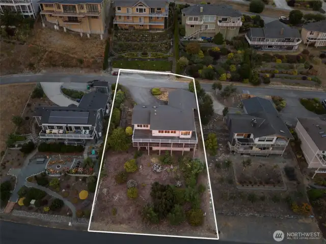 Property boundaries are approximate