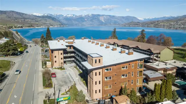 Drone photo of Chelan Resort Suites by Lakeside