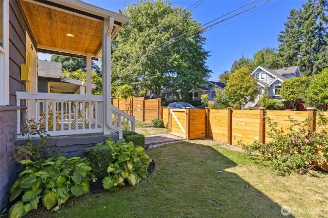 Fully fenced front yard
