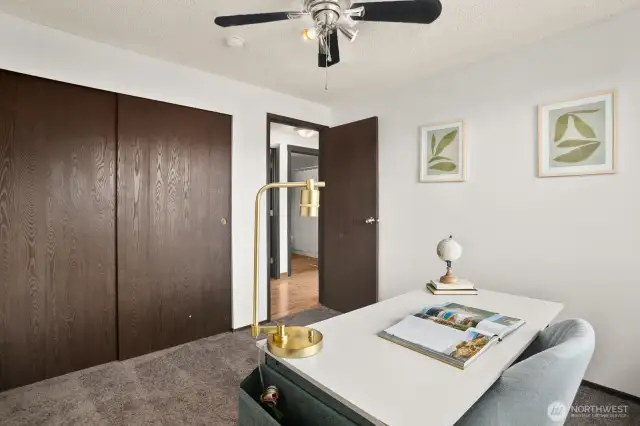 2nd bedroom