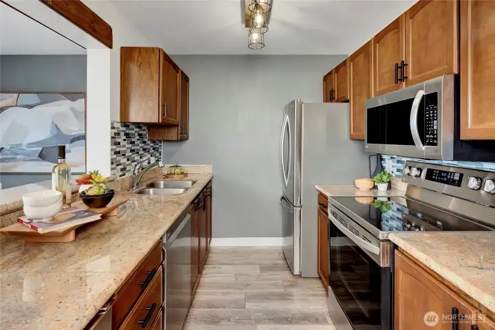 Included stainless steel appliances still under warranty