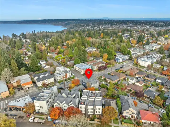 If you're looking for ideal location, this one is it folks!