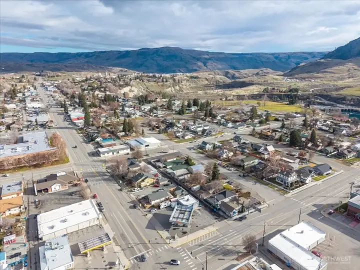 Aerial view showing location and proximity to shopping, and services.