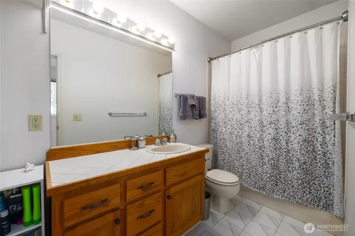 Downstairs full bath