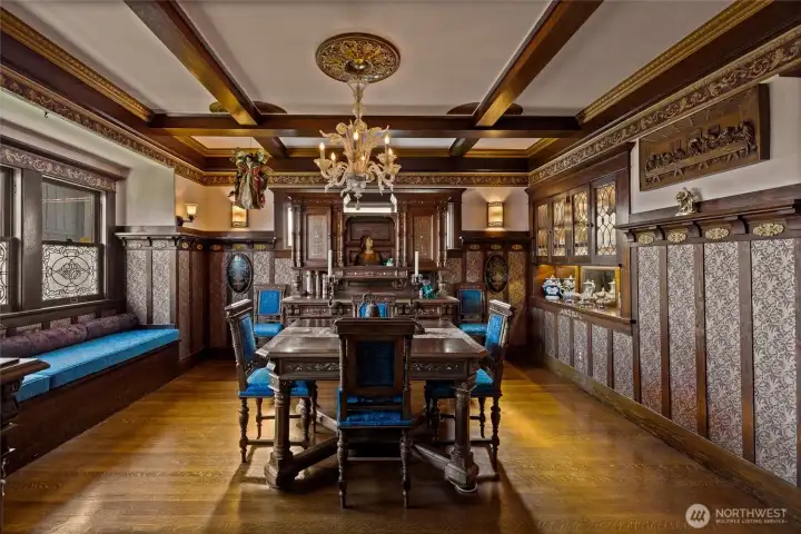 From the upholstered window seat to the built in china in the rear to the china on the right with a pass thru to the kitchen, so gorgeous.