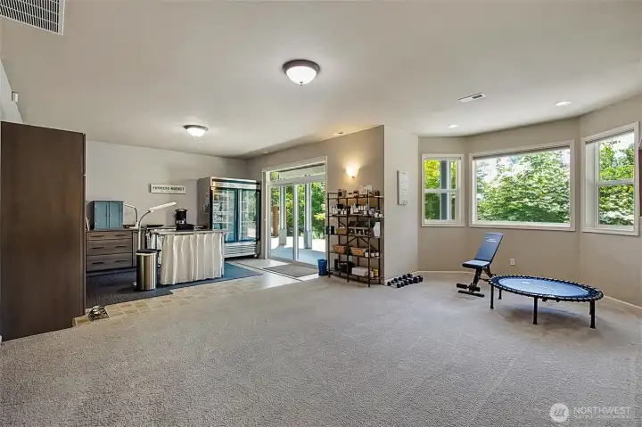 Spacous basement area