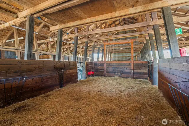 The barns are equipped with large stalls, perfect for accommodating larger animals, and versatile enough to serve as holding pens for groups of smaller animals. This flexible setup ensures the property can meet your livestock's needs