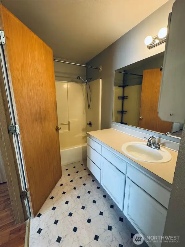 Primary bath...