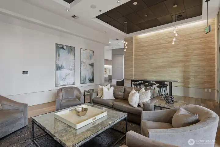 So much space to entertain.