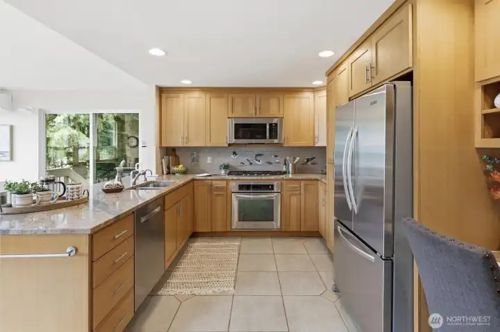 Tons of counter space and even more storage! Tons of counter space and even more storage!