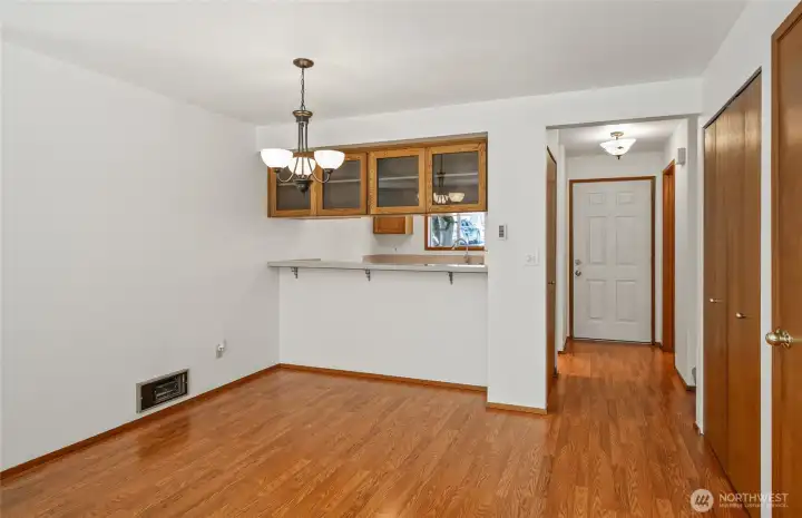 Dining area. Also includes a high counter bar. Additional custom display area for special pieces.
