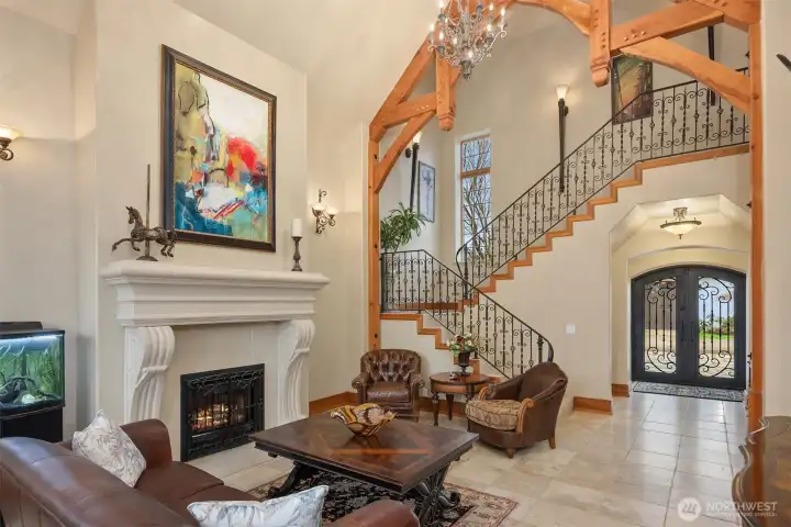 Imagine winter evenings with friends around this exceptional fireplace.