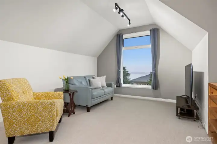 Soaring ceilings and front-row views of Drayton Harbor make this rec room an instant favorite.