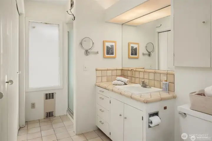 3/4 bath off primary 3/4 bath off primary