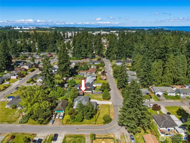 Large corner lot in great neighborhood with easy access to Evergreen Blvd and freeways, yet close to parks and Puget Sound