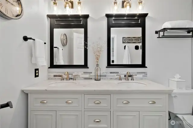 Primary bath double sinks.