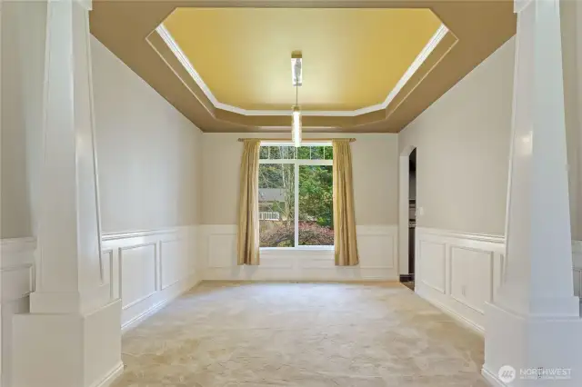 Formal Dining