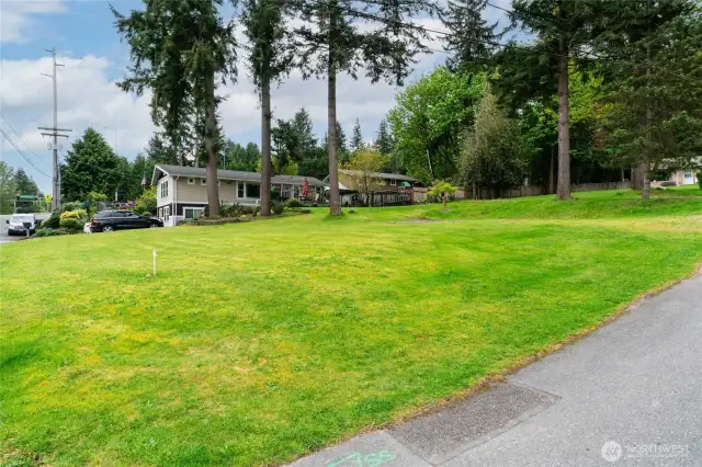 East-West exposure allows for a sunny lot to build homes, offering an abundance of natural light
